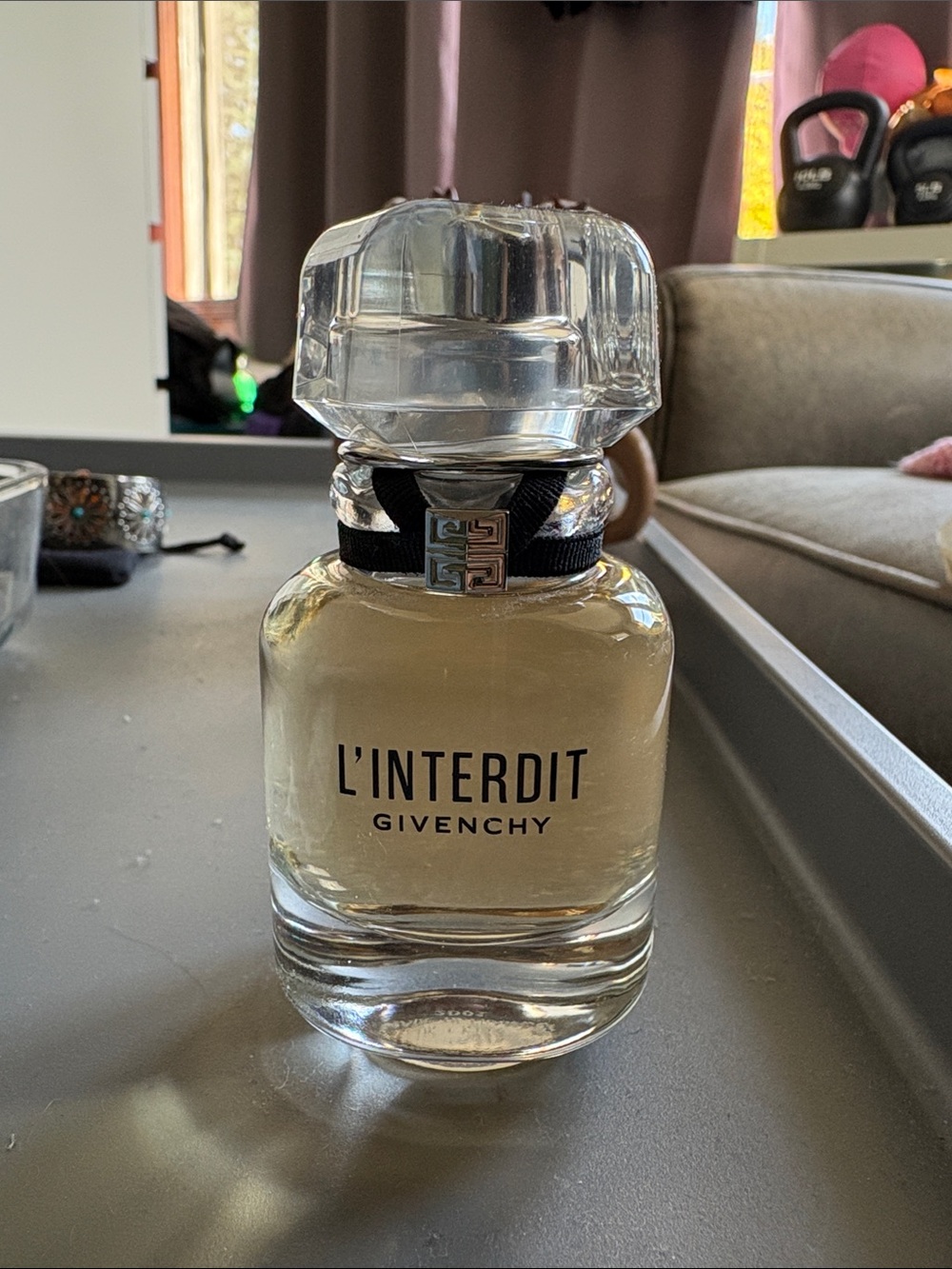 Givenchy L’interdit - Picture 2 of 3